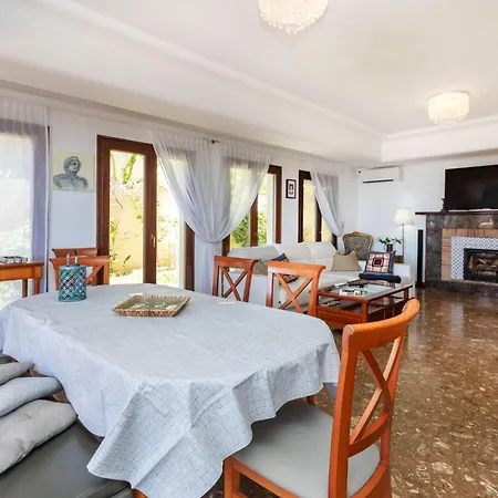 Сasa de vacaciones Bellevue By Interhome